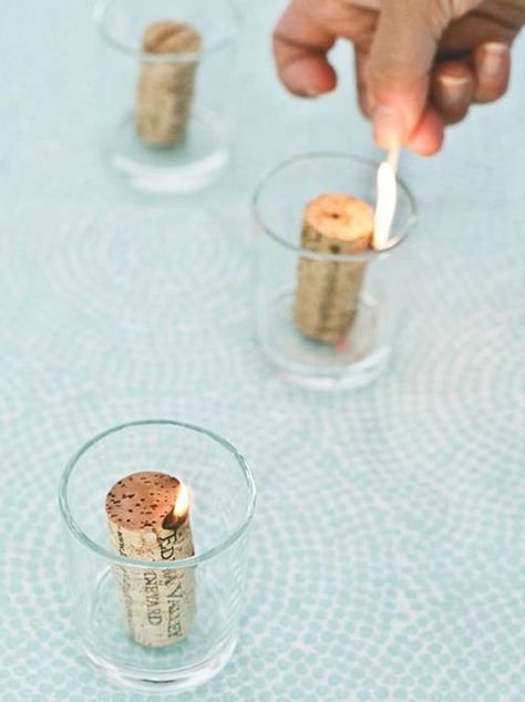 Cork Candles, Cork Candle, Cork Crafts Diy, Cork Projects, Wine Bottle Corks, Wine Craft, Cork Diy, Easy Candles, Wine Cork Crafts