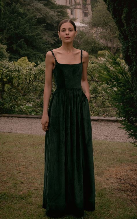 Ultimate decadence meets classic elegance. Our full length velvet Ophelia dress is an extra special piece that is perfect for all your most elegant winter soirées. Floor length cascading skirt is offset with petite silk ruffle straps and a sweeping neckline and scoop back feed into a close-fitting bodice. Crafted from the most luxurious organic cotton velvet and lined in bamboo silk, this piece a truly exquisite winter show stopper. Minimal Party Dress, Elegant Two Piece Dress, Cotton Velvet Dress, Green Velvet Dress Outfit Winter, Bridesmaid Winter Dresses, Formal Wedding Guest Attire Winter, Formal Winter Outfits Dresses, Ovate Clothing, Velvet Dress Styling