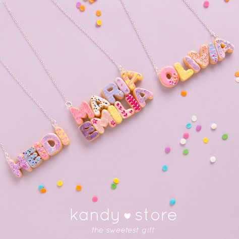 Jewelry For Girls, Handmade Clay Jewelry, Clay Diy Projects, Costura Diy, Polymer Clay Diy, Polymer Clay Jewelry Diy, Polymer Clay Necklace, Clay Jewelry Diy, Kandy