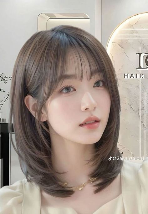 Asian Hairstyles Women Short, Korean Full Bangs, Short Haircut Asian, Short Hairstyle For Chubby Face, Best Hairstyles For Square Face, Short Haircuts With Curtain Bangs, Round Face Bangs, Airy Bangs, Diamond Face Hairstyle