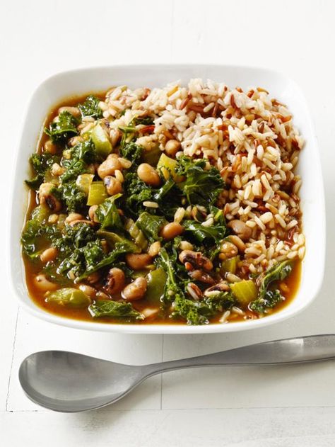 Vegetable Gumbo Vegetable Gumbo, Beans And Greens, Vegan Stew, Rice Beans, Gumbo Recipe, Fast Healthy Meals, Kitchen Food, Easy Healthy Dinners, Sausage Recipes