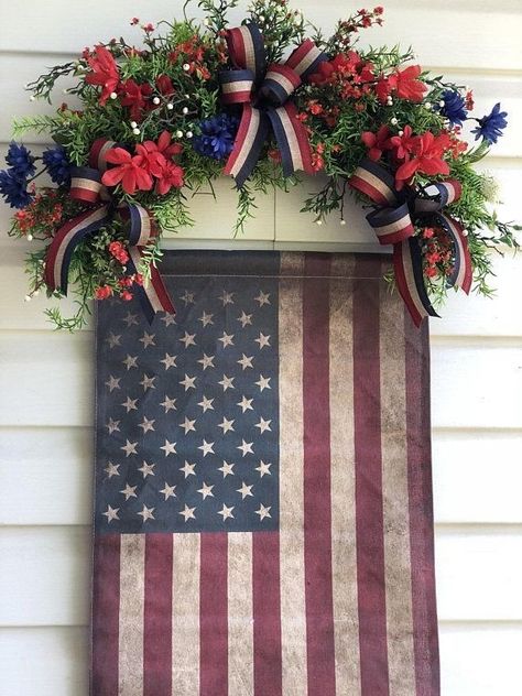 Patriotic Door Decorations, Red White Blue Decorations, Patriotic Door Wreath, Flag Ideas, Red White And Blue Wreath, Patriotic Centerpieces, Memorial Day Decorations, Flag Wreath, Event Decorating