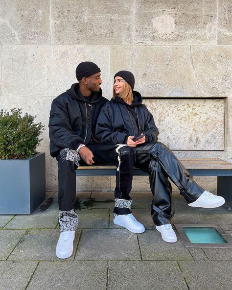 LIL' D on Instagram: “this all started with Netflix & Chill” Couples Streetwear, Nautical Inspired Outfit, Streetwear Poses, Couple Streetwear, Streetwear Couple, Streetwear Photoshoot, Coordinates Outfits, Couple Matching Outfits, Fits Streetwear