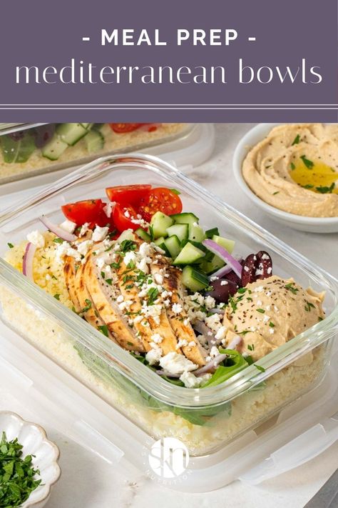 Filled with grilled chicken, couscous, veggies, hummus, and feta cheese, these Mediterranean meal prep bowls are healthy and protein-packed. Lunch Mediterranean, Mediterranean Meal Prep, Veggies Hummus, Kay Nutrition, Bowl Meal Prep, 30 Minute Meals Healthy, Macro Meal Plan, Chicken Couscous, Hummus Bowl