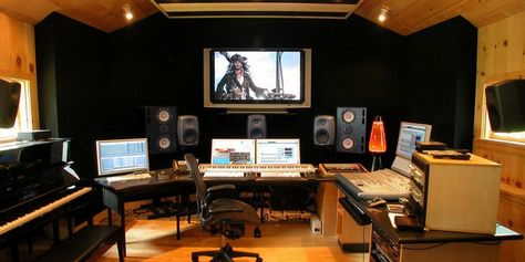 A Home Music Studio Will Get the Creative Juices Flowing (25 Photos) - Suburban Men Basement Recording Studio, Studio Room Design, Recording Studio Desk, Film Composer, Music Studio Design, Music Studio Decor, Home Studio Ideas, Music Recording Studio, Basement Studio