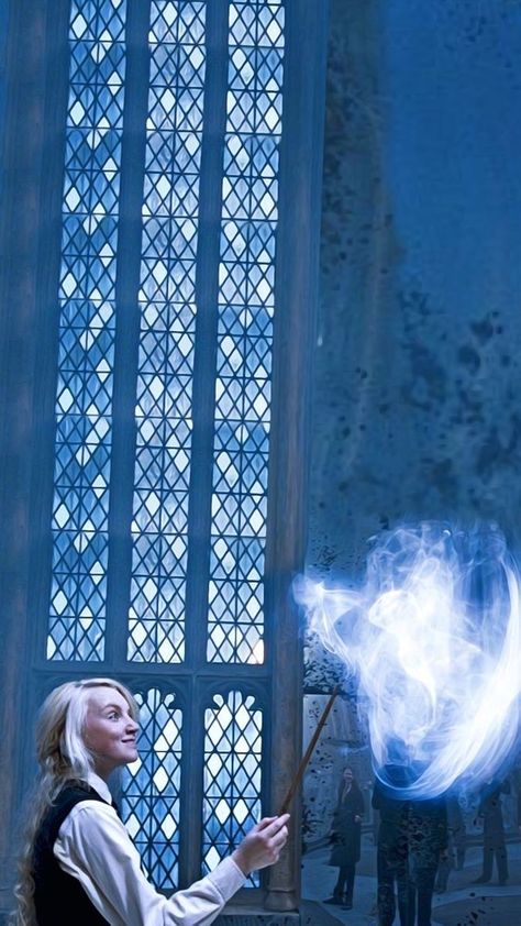 Luna Lovegood Aesthetic Wallpaper, Luna Lovegood Wallpaper, Harry Potter Aesthetic Wallpaper, Harry Potter Luna, Harry Potter Wallpaper Backgrounds, Ravenclaw Aesthetic, Harry Potter Background, Potter Aesthetic, Harry Potter Ravenclaw