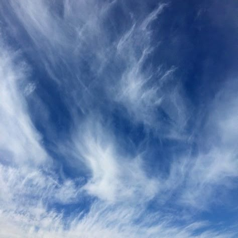 All sizes | Wispy cirrus... #clouds #sky | Flickr - Photo Sharing! Cirrus Clouds Aesthetic, Tiktok Friends, Cirrus Cloud, Dreamy Clouds, Wispy Clouds, Angel Clouds, Weather Science, Cloud Formations, Clouds Aesthetic