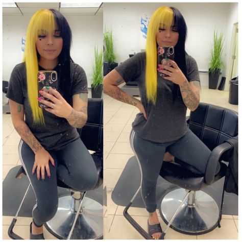 Yellow And Black Hair, Black And Yellow Hair, Split Hair Color, Yellow Hair Color, Half And Half Hair, Future Aesthetic, Black Hair Dye, Split Hair, Beautiful Hair Color