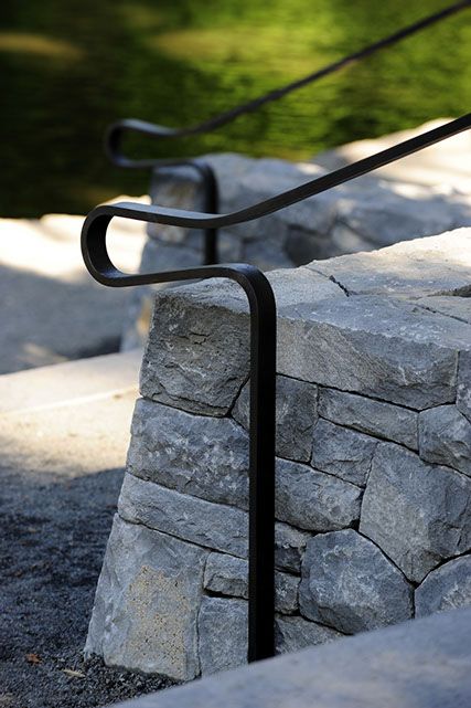 Exterior Handrail, Outdoor Handrail, Metal Handrails, Handrail Design, Railings Outdoor, Garden Stairs, Stainless Steel Sheet, Metal Railings, Stair Handrail