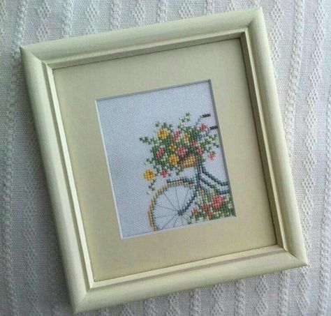 . Cross Stitch Quotes, Framed Cross Stitch, Cross Stitch Finishing, Cross Stitch Pictures, Creative Embroidery, Hand Embroidery Art, Cross Stitch Flowers, Cross Stitching, Embroidery Techniques