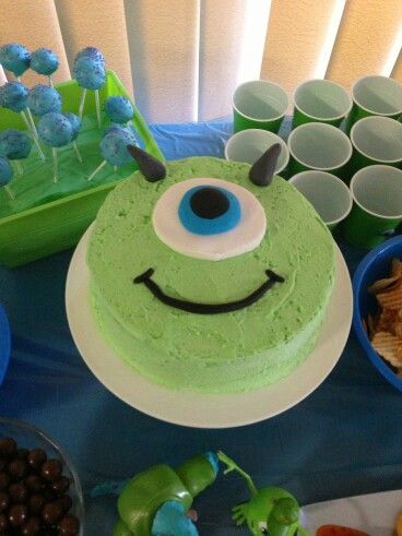 Mike Wazowski cake Mike Wazowski Cake, Monster Inc Cakes, Cake Design For Men, Monster Inc Birthday, Dinosaur Birthday Cakes, Monster Cake, Monster Birthday Parties, Green Cake, Mike Wazowski