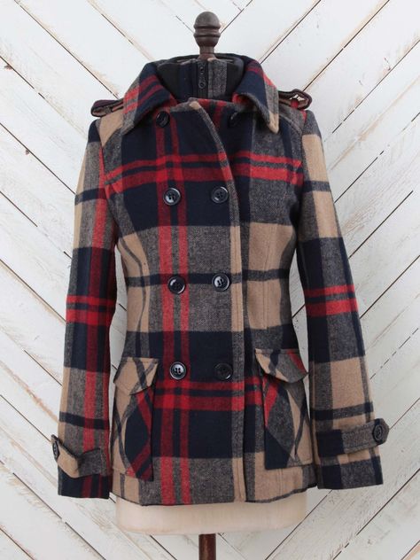 Retro Closet, Coin Laundry, Plaid Peacoat, Fall Winter Trends, Peacoats, Timberland Style, Fall Winter Wardrobe, African Print Fashion Dresses, Fall Coat