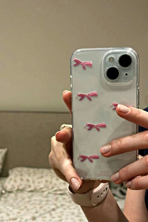 Newest Iphone, Cute Iphone Cases, Giveaway Gifts, Cute Case, Iphone Obsession, Tech Cases, Cute Iphone, Pretty Iphone Cases, Pretty Phone Cases