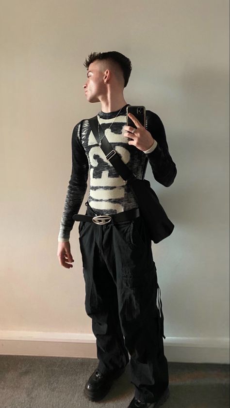 Men’s outfit, Monochrome Black and White, Diesel Silver Belt, Diesel Top New Collection Diesel Men Outfit, Diesel Belt Outfit Men, Diesel Belt Outfit, Diesel Outfit, Diesel Belt, Diesel Clothing, Brand Launch, Boys Style, Autumn Fits