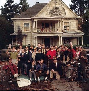 Cast of “Animal House” National Lampoon's Animal House, Great Comedies, National Lampoons, Comedy Films, Greek Life, Animal House, Great Movies, Public Relations, Fraternity