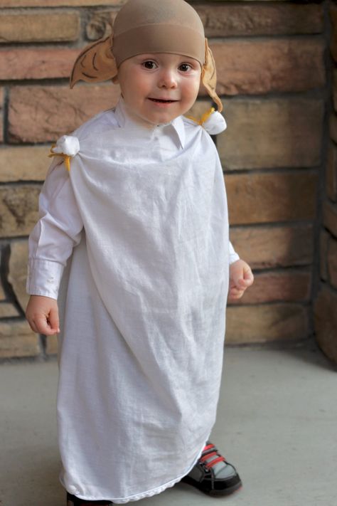 Harry Potter Halloween {Dobby} - DIY Fans - Medium Dobby Costume, Harry Potter Halloween Costumes, Harry Potter Costume, Diy Fan, Harry Potter Halloween, Elf House, Easy Costumes, Group Halloween Costumes, Harry Potter Diy