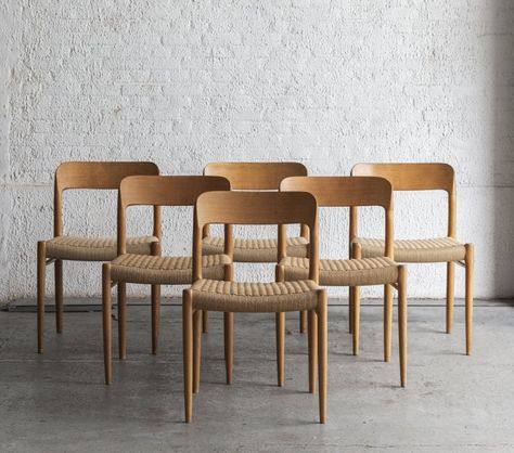 Set of 6 dining chairs model 75 by Niels O. Moller for JL Moller, Denmark 1960 | #275232 Niels Moller Chair, Niels Moller, City Furniture, Table Storage, Mid Century Design, Dining Chair Set, Set Vintage, Dining Room Chairs, Italian Design