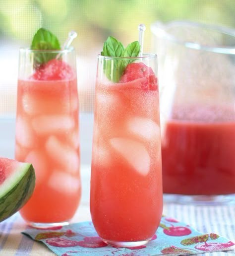 Apple Cider Vinegar Tonic, Shrub Recipe, Ripe Watermelon, Vinegar Drink, Vinegar Drinks, Chesty Cough, Apple Cider Vinegar Drink, Watermelon Mint, Cold Sores Remedies