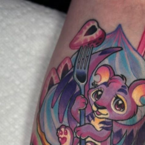 🐬⚡️Mike⚡️🐬 on Instagram: "Wake up babe it’s 2005 and time to log onto the family computer 📀🍓🍦 Healed 6 months Kougra Krepe! I wasn’t able to get a good photo of this when it was fresh, so I’m really stoked to get a healed one up! Thanks Breezy for taking such good care of this bb!  . . . . . . . . #missouritattoo #springfieldmotattoo #417tattoo #neopets #neopetstattoo #kougra #neopetskougra #kougratattoo #desserttattoo #kawaiitattoo # #early2000s #y2kaesthetic" Neopets Tattoos, Dessert Tattoo, Kawaii Tattoo, Y2k Aesthetic, Cool Tattoos, Cool Photos, Healing, Tattoos, Instagram