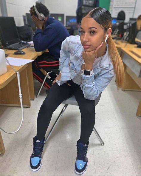 pin ‘ @kjvougee ✨ Distressed Outfit, Outfits With Air Force Ones, Outfits With Jordan 1s Fashion Styles, School Starts, Tomboy Outfits, Legging Outfits, Chill Outfits, Cute Swag Outfits, Business Outfit