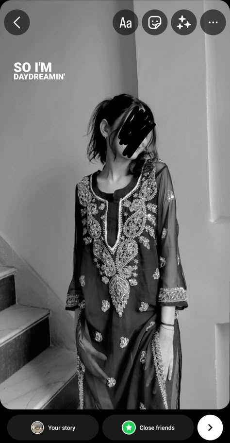 Flash Pictures Aesthetic At Home, Black Kurti Aesthetic, Kurti Aesthetic Insta Story, Desi Aesthetic Ig Story, Black Suits For Women, Kurta Neck Designs, Trendy Shirts For Women, Latest Kurti Designs, Black Kurti