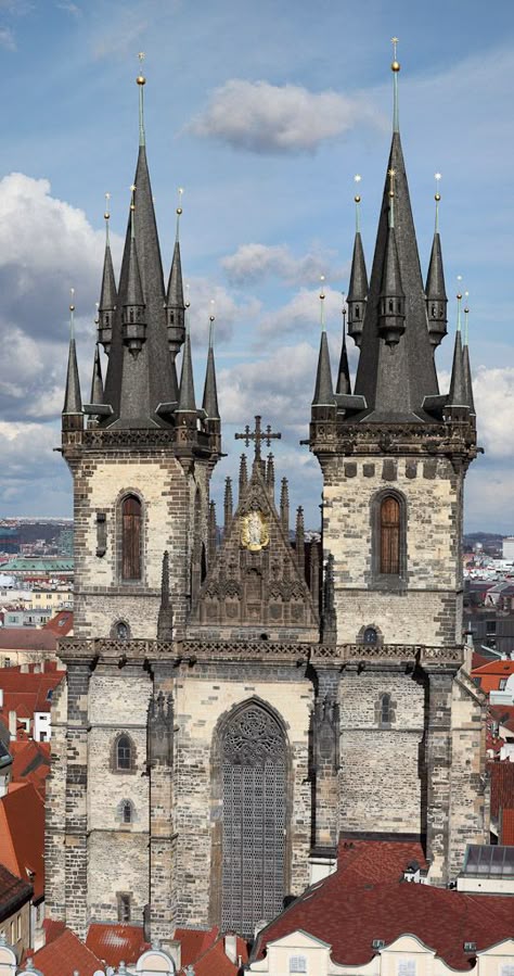 Tyn Church (Prague) Gothic Architecture Prague Gothic Architecture, Enviroment Art, Prague Architecture, Architecture Gothic, Medieval Aesthetics, Green Peace, Medieval Gothic, Gothic Church, Prague Castle