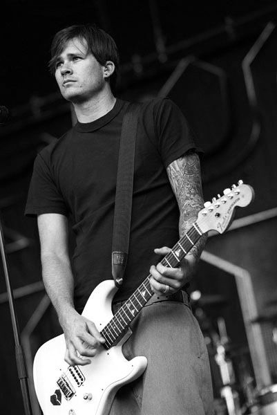 Tom Delonge being adorable Blink 182 Tom Delonge, How To Style Hair, Blink 182 Tom, Homecoming King, Angels And Airwaves, Alan Ashby, Mayday Parade Lyrics, Tom Delonge, The Amity Affliction