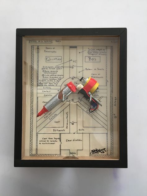 Tattoo Shop Decor, Tattoo Tools, Tattoo Museum, Homemade Tattoos, Tattoo Salon, Framed Tattoo, Prison Tattoos, Barber Shop Decor, Vintage Pop Art