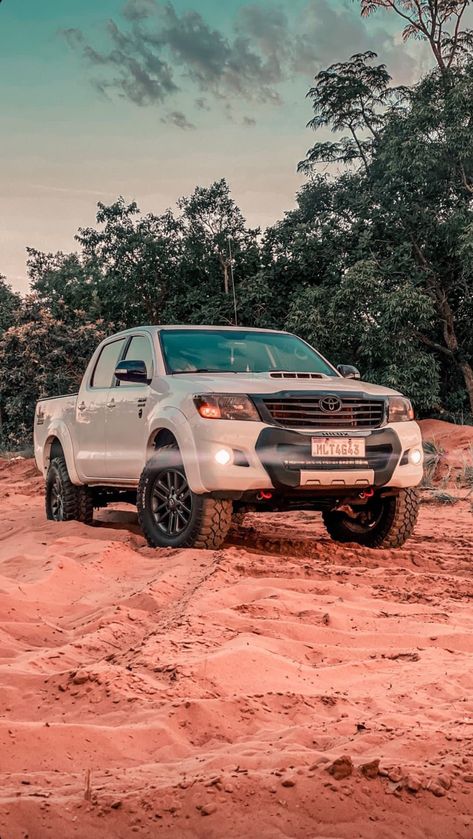 Toyota Hilux Wallpaper, Hilux Wallpaper, Diego Souza, Foto Cowgirl, Tekken 7, New Ferrari, Vw Amarok, Truck Yeah, Isuzu D Max