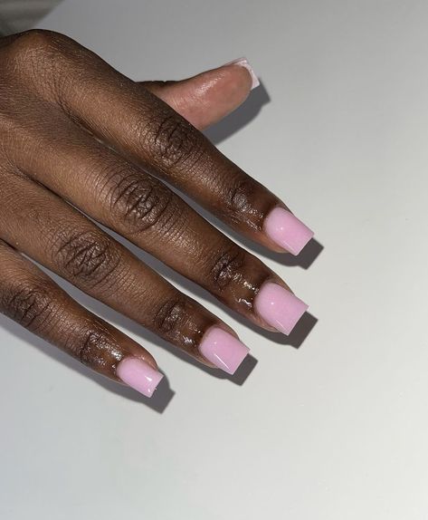 Poly Gel On Short Nails, Poly Gel Nail Inspo Short, Poly Gel Nail Ideas Short, Short Polly Gell Nails, Short Nails Black Girls Ideas, Nail Inspo Black Girls Short, Poly Gel Nails Design, Poly Gel Nails, Stickers Butterflies