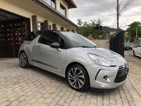 Citroen DS3 from Brazil 1st Car, Citroen Ds3, Girly Car Accessories, Anna Marie, Girly Car, Soft Life, Vintage Race Car, Sport Car, Low Rider