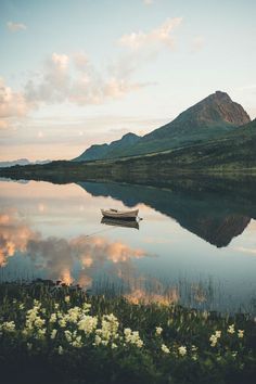 Ipad Widget on Pinterest Pretty Landscapes, Meditation Music, Nature Aesthetic, Pretty Places, Nature Travel, Travel Aesthetic, Nature Pictures, Beautiful World, Pretty Pictures