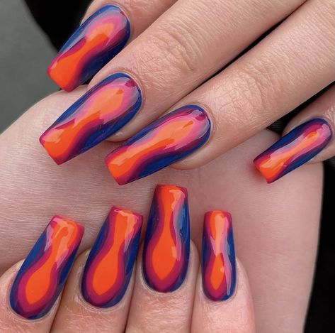 Nails Hippy, Hippie Nails Acrylic, Weird Nail Ideas, Electric Nails, Nail Design Glitter, Hippie Nails, Awesome Nails, Glam Nails, Orange Nails