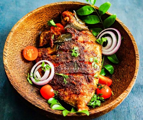 Kerala Fish Fry Kerala Fish Fry, Masala Fish Fry, Fish Masala, Fish Fry Recipe, Masala Fish, Fry Fish, Roast Fish, Fried Beans, Kerala Wedding