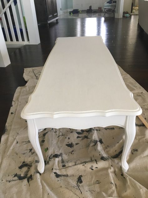 French Coffee Table Makeover, Living Room Table Painting Ideas, Chalk Painted Coffee Tables, French Provincial Coffee Table Makeover, Coffee Table Makeover Paint, Painting Coffee Table Ideas, Chalk Paint Coffee Table Ideas, Coffee Table Makeover Ideas, French Provincial Decor Living Room