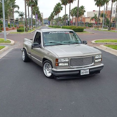 Lowered Gmc Sierra 1500, Chevy Obs, Trucks Lowered, Sierra Gmc, Chevy Trucks Lowered, Classic Cars Trucks Chevy, Obs Chevy, Obs Truck, Green Truck