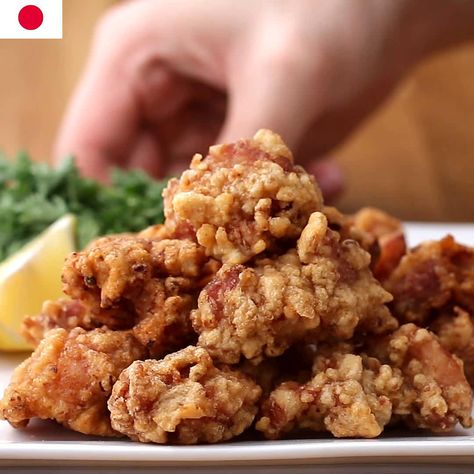 Japanese Popcorn Chicken (Karaage) Chicken Karaage Recipe, Chicken Karaage, Spicy Chicken Recipes, Popcorn Chicken, Duck Recipes, Fried Chicken Recipes, Japanese Cooking, Japanese Dishes, Pork Chop Recipes