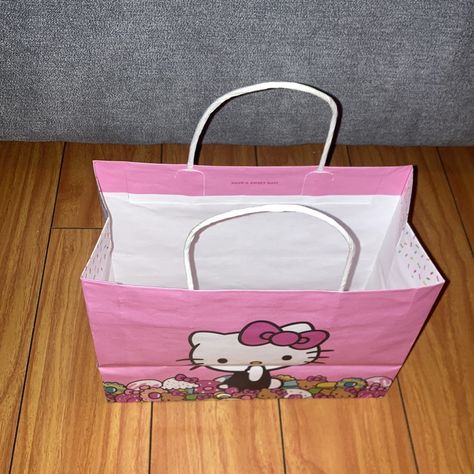 Hello Kitty Gift Bags And Plastic Bags Selling Them All Together Only The Pink One Has Been Used Once The Other Ones Are Brand New / Please See All Pictures Perfect For Gifts Fast Shipping/ Offers Are Always Welcome Hello Kitty Gift Bags, Hello Kitty Party Supplies, Hello Kitty Gifts, Gift Bags Diy, Kitty Items, Kitty Stuff, Kitty Party, Hello Kitty Party, Pretty Room