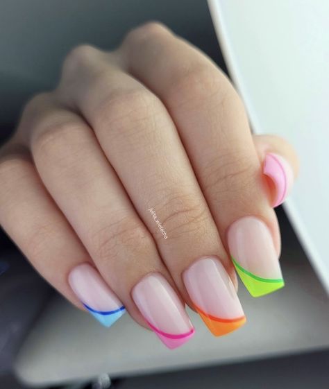 Anna Nails, Nessa Nails, Multicolored Nails, Classy Nail Art, Funky Nail Art, Wow Nails, Fancy Nails Designs, Shine Nails, Latest Nail Art