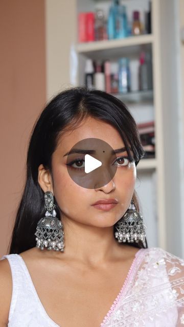 White Kajal Eye Makeup, Bb Cream Makeup Look, Bengali Makeup Look, Bengali Makeup, Brown Skin Makeup, Instagram Makeup, Eyeshadow Pallets, Makeup Base, Bb Cream