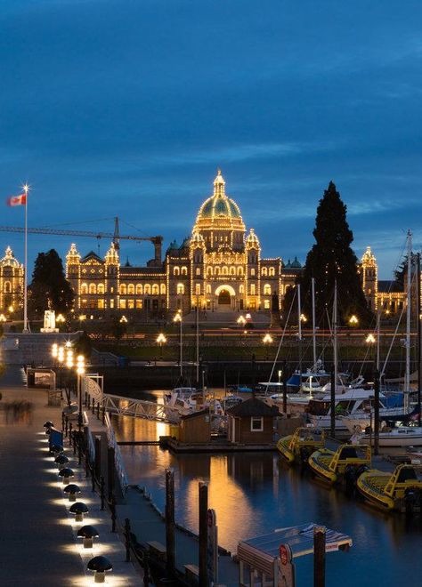 36 Hours in Victoria, British Columbia - The New York Times Vancouver Canada Photography, Victoria Canada British Columbia, Vancouver Vacation, World Tourism Day, Tourism Day, Victoria Canada, Victoria British Columbia, Victoria Bc, Amazing Travel Destinations