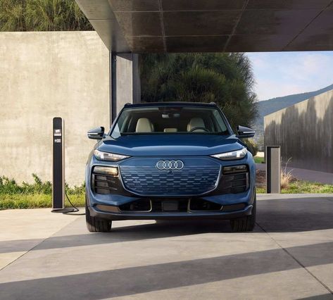 2025 Audi Q6 and SQ6 e-tron: Launching a New Generation of Electric SUVs Desktop Gadgets, Bang And Olufsen, Head Up Display, Audi A6, New Generation, Tron, Pickup Trucks, Electric Cars, Ducati