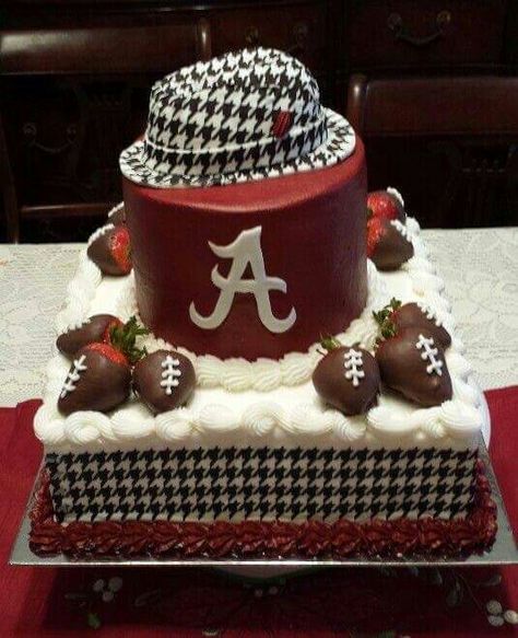 Alabama cake. Alabama Grooms Cake, Alabama Birthday Cakes, Wedding Cake Figures, Alabama Cakes, Creative Wedding Cakes, Football Cake, Alabama Roll Tide, Alabama Weddings, Occasion Cakes