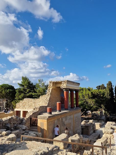 Visiting Knossos Palace In Crete: Everything You Need To Know Knossos Palace, The Minotaur, Stay Forever, Heraklion, Crete Greece, Greek Island, Archaeological Site, Greek Islands, Crete