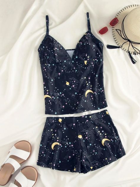 Allover Star & Moon Print Bikini Swimsuit | SHEIN USA Star Swimsuit, Sewing Ideas Clothes, Swimsuit Aesthetic, Beachwear Swimwear, Womens Tankini, Printed Tankini, Swimsuit Women, Swimming Suit, Swimwear Tankini