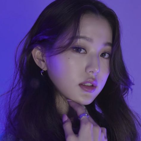 Wonyoung Purple Aesthetic, Wonyoung Purple Icon, Purple Wonyoungism, Kpop Purple Icon, Wonyoung Purple, Jang Wonyoung Icons, Pink Wonyoungism, Hope Aesthetic, Wonyoung Aesthetic