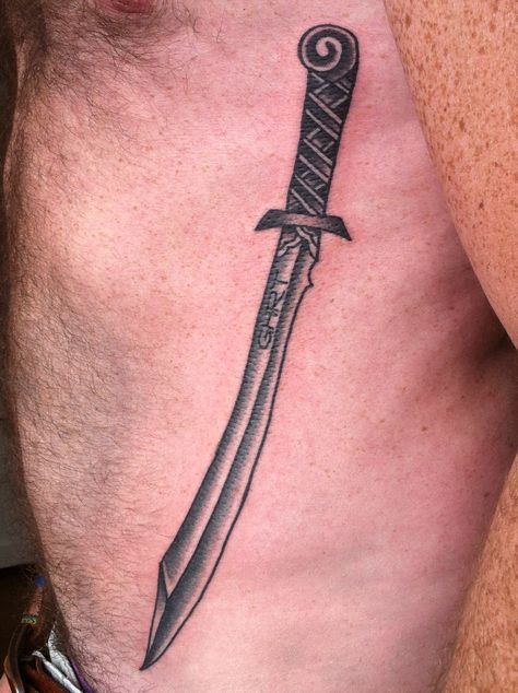 Eerste tattoo, scimitar, Jan Paul Jansen Scimitar Tattoo, Fish Tattoos, Jesus Fish Tattoo, Tattoo Ideas, Tattoos