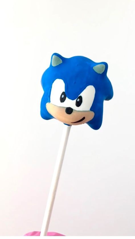 Sonic The Hedgehog Cake Pops, Sonic Cake Pops, Sonic Birthday Cake, Sonic The Hedgehog Cake, Pokemon Birthday Cake, Sonic Cake, Hedgehog Cake, Happy Hedgehog, Flower Mold