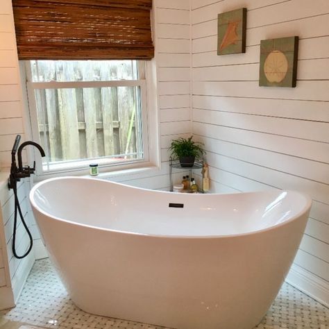 Jacuzzi corner tub to freestanding....our DIY Corner Free Standing Tub, Bathtub Organization Ideas, Bathtub Redo, Farmhouse Tub, Corner Freestanding Bathtub, Coastal Farm House, Bathtub Organization, Corner Jacuzzi Tub, Corner Tub