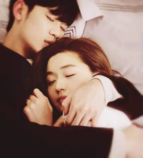 My love from another star Do Min Joon, Love From Another Star, My Love From Another Star, My Love From The Star, Hyun Kim, Korean Drama Series, Korean Drama Stars, Jun Ji Hyun, Jung So Min